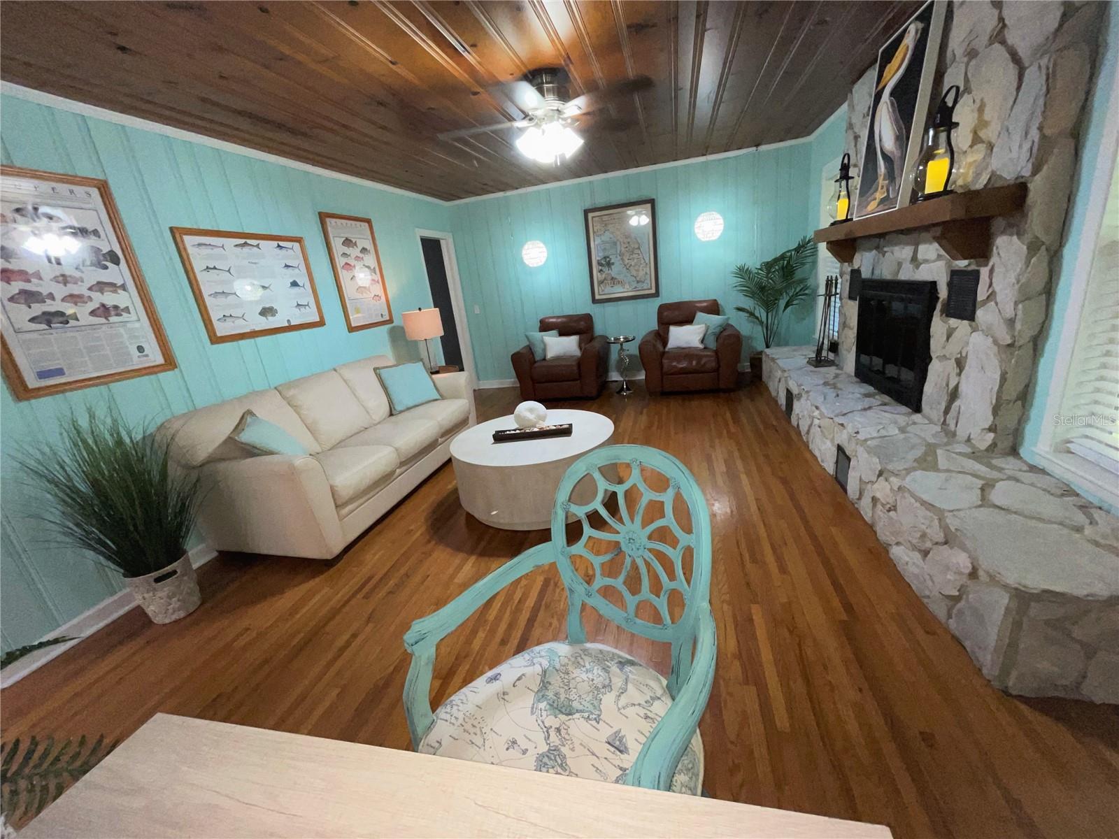 1963 RIPON DR, CLEARWATER, FL — photo 9