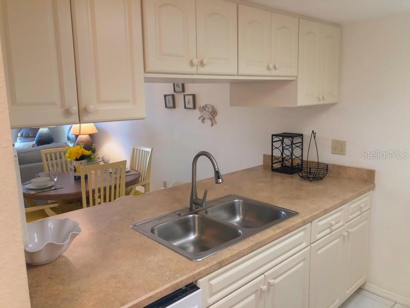 4024 OAKVIEW DR #I3, PUNTA GORDA, FL — photo 3