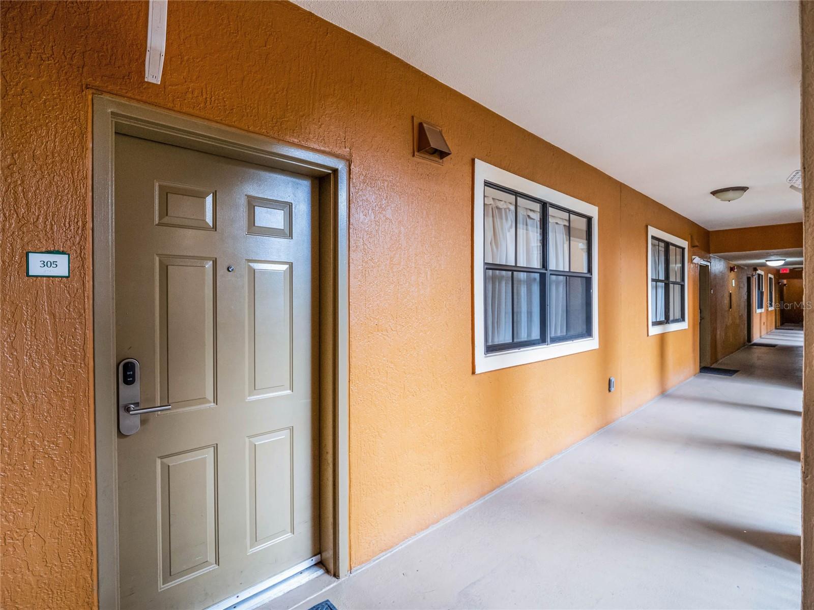 12539 FLORIDAYS RESORT DR #305-D, ORLANDO, FL — photo 2