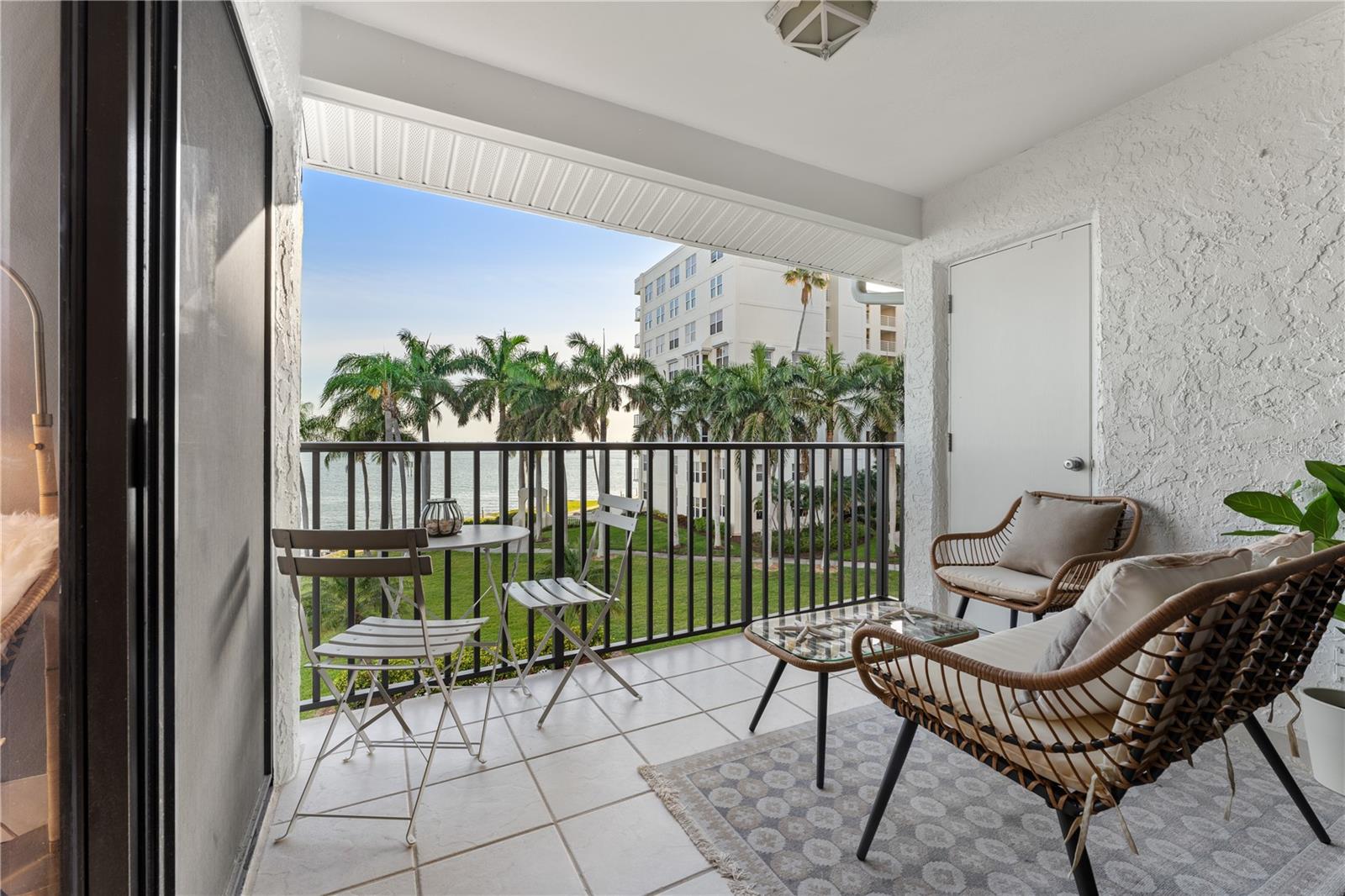 6287 BAHIA DEL MAR CIR #312, ST PETERSBURG, FL — photo 37