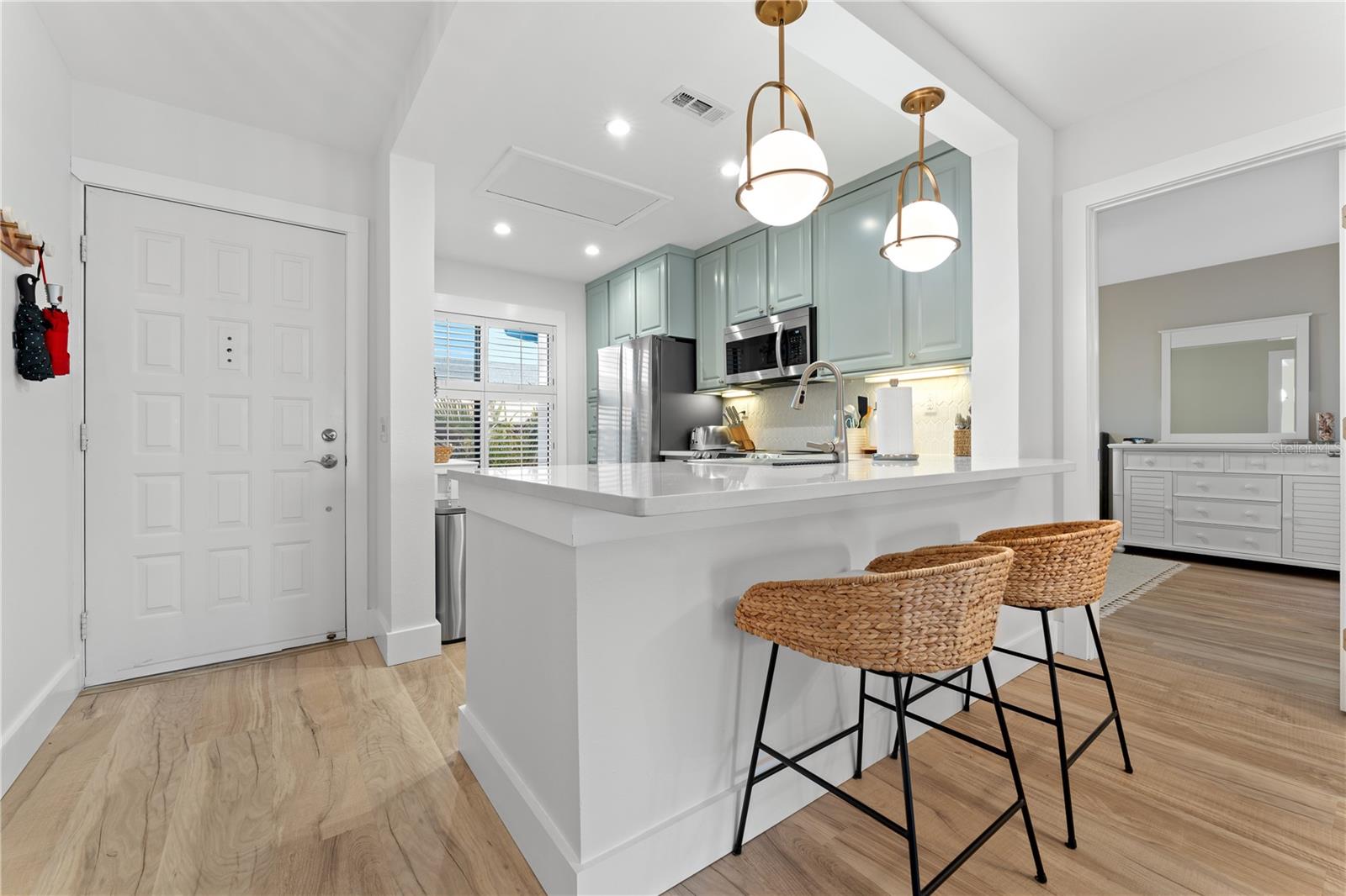 6287 BAHIA DEL MAR CIR #312, ST PETERSBURG, FL — photo 7