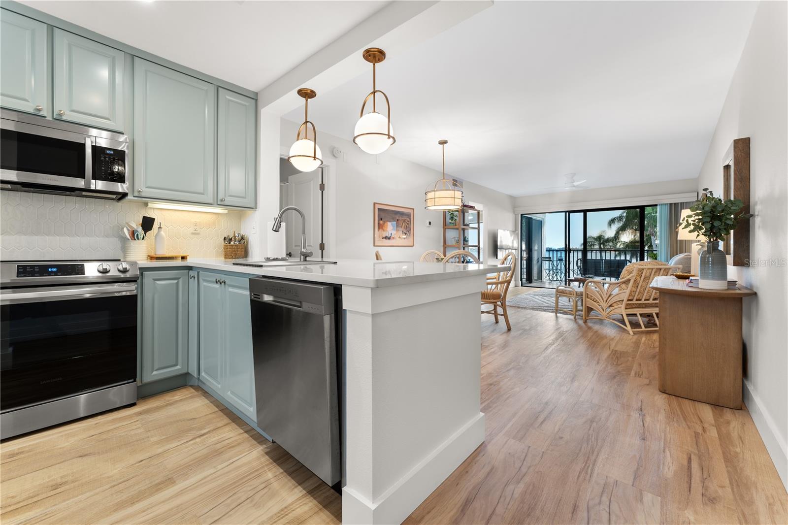 6287 BAHIA DEL MAR CIR #312, ST PETERSBURG, FL — photo 12