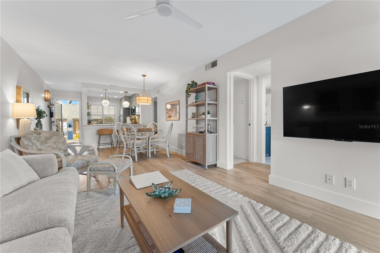 6287 BAHIA DEL MAR CIR #312, ST PETERSBURG, FL — photo 20