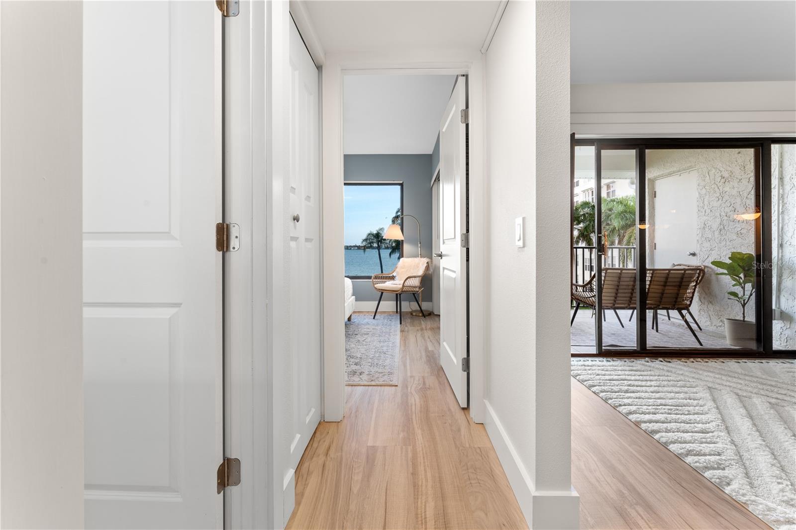 6287 BAHIA DEL MAR CIR #312, ST PETERSBURG, FL — photo 22