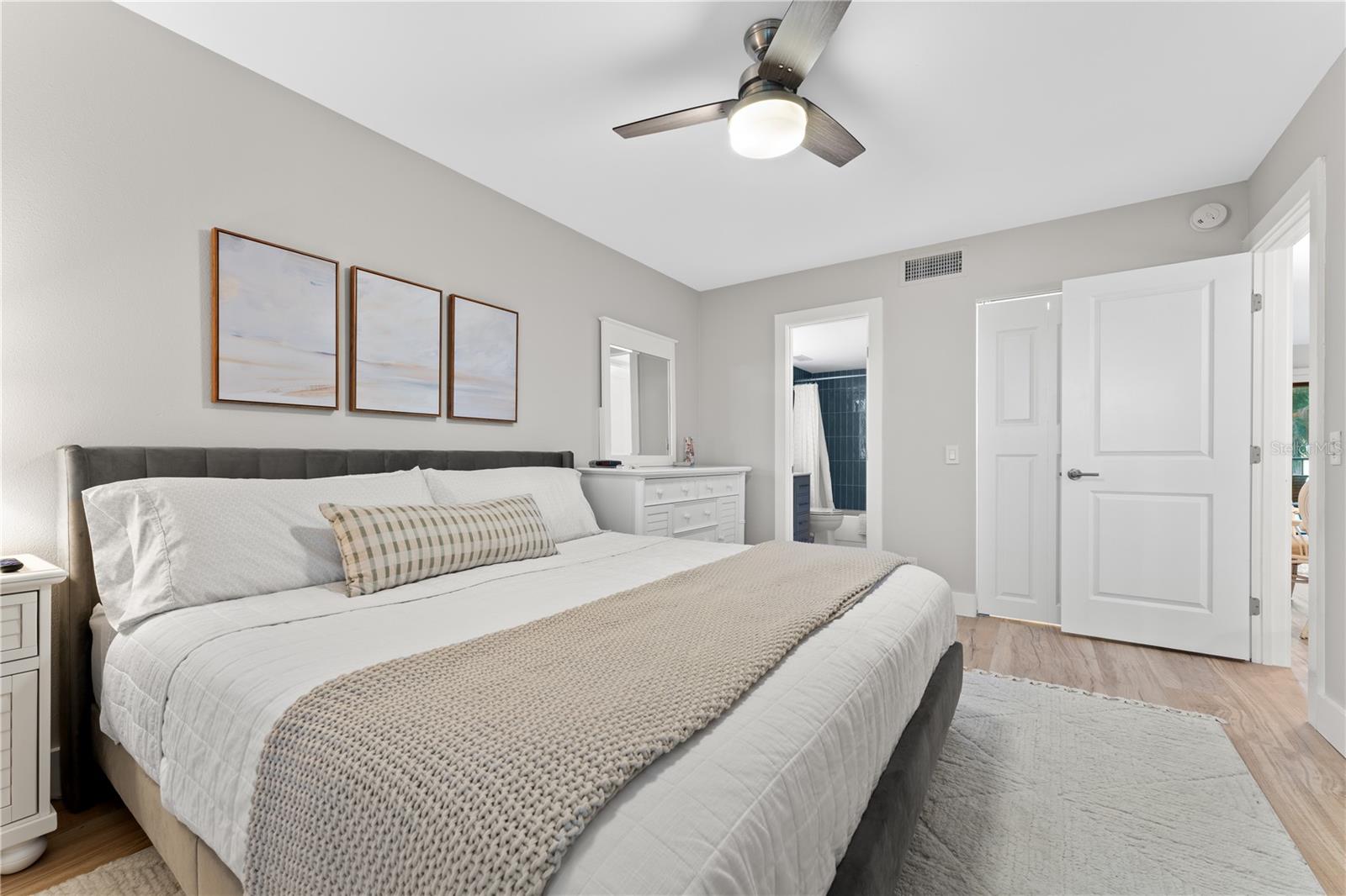 6287 BAHIA DEL MAR CIR #312, ST PETERSBURG, FL — photo 28