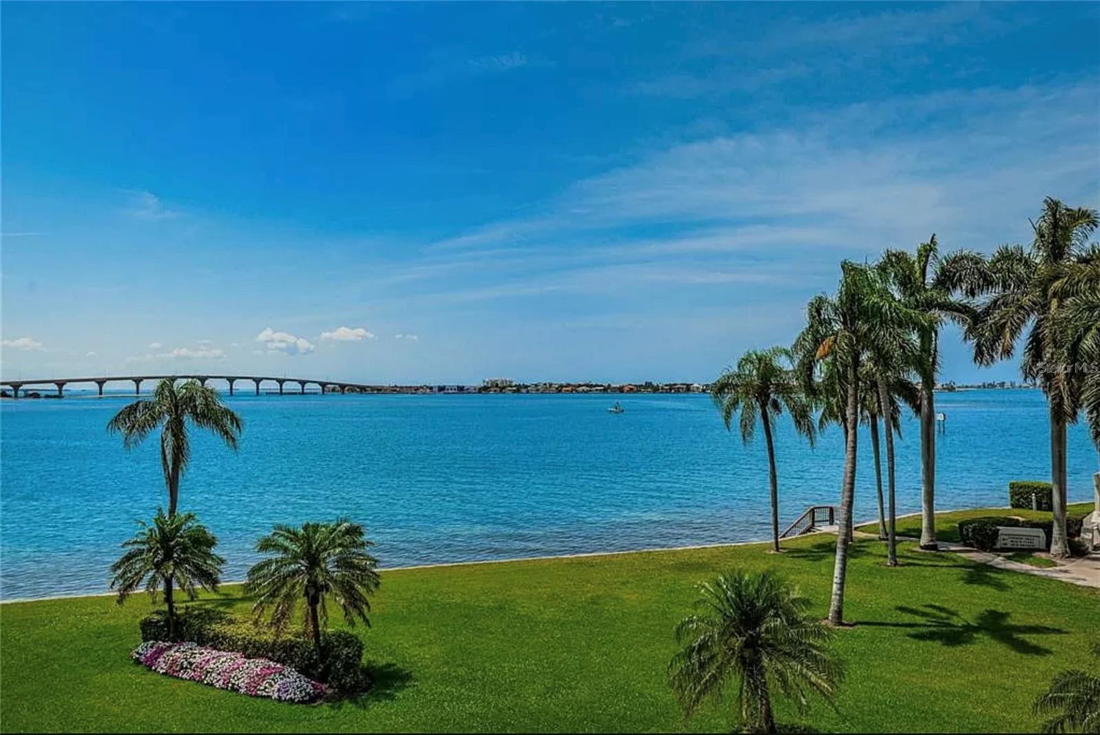 6287 BAHIA DEL MAR CIR #312, ST PETERSBURG, FL