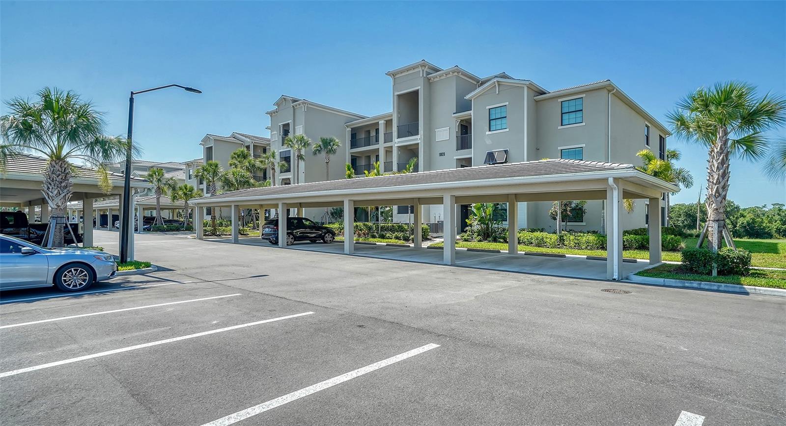 18028 GAWTHROP DR #306, BRADENTON, FL