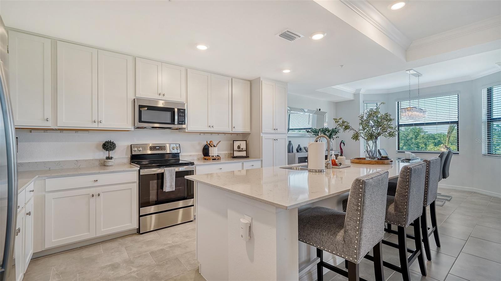 18028 GAWTHROP DR #306, BRADENTON, FL — photo 15