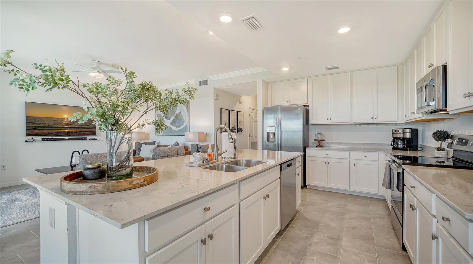 18028 GAWTHROP DR #306, BRADENTON, FL — photo 18