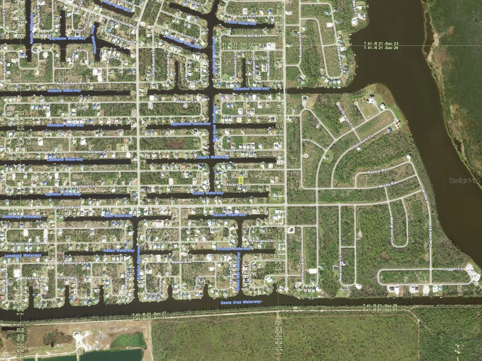 15723 STUART CIR, PORT CHARLOTTE, FL — photo 4
