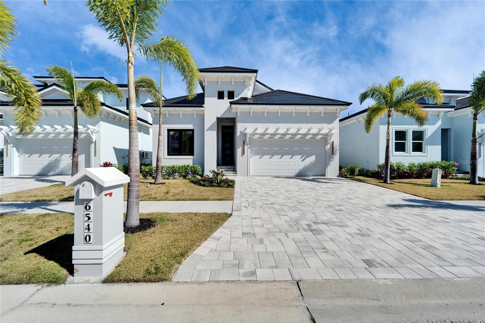 6540 SIMONE SHORES CIR, APOLLO BEACH, FL