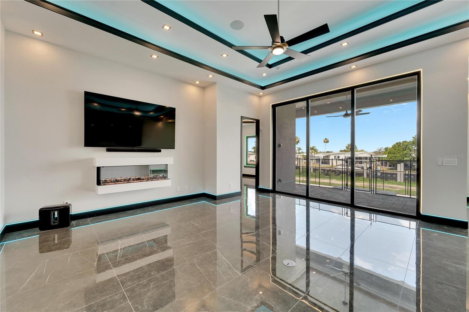 6540 SIMONE SHORES CIR, APOLLO BEACH, FL — photo 12