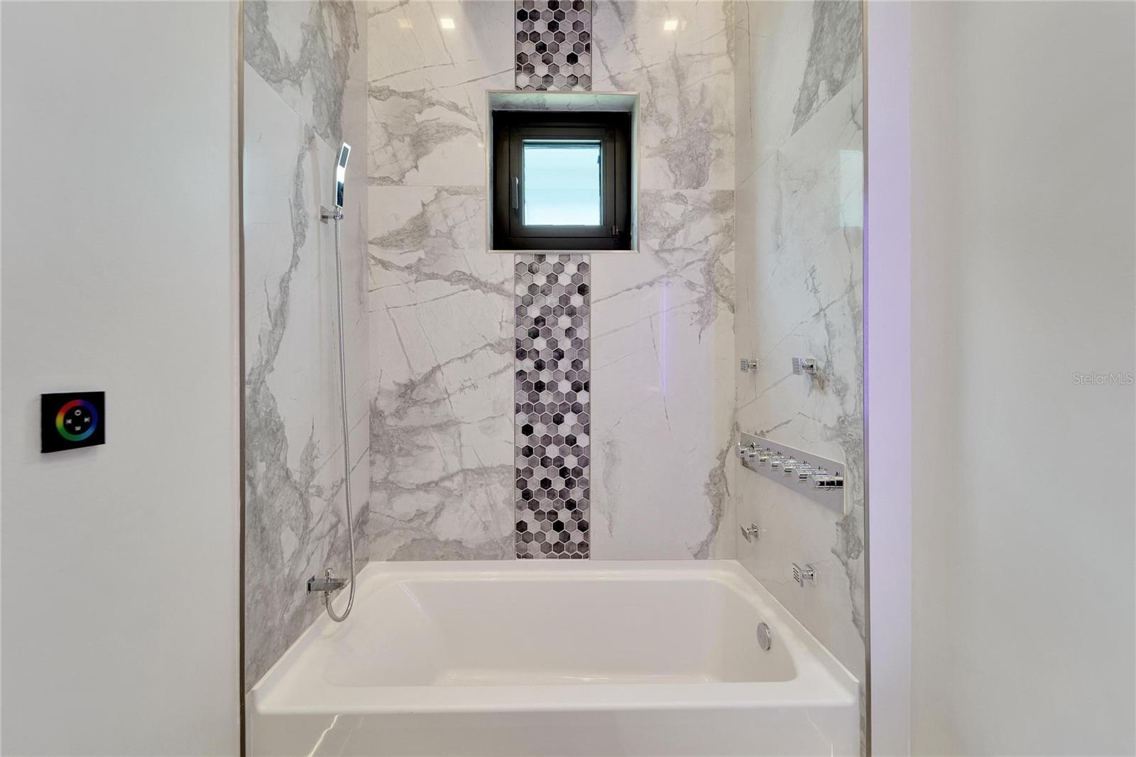 6540 SIMONE SHORES CIR, APOLLO BEACH, FL — photo 49