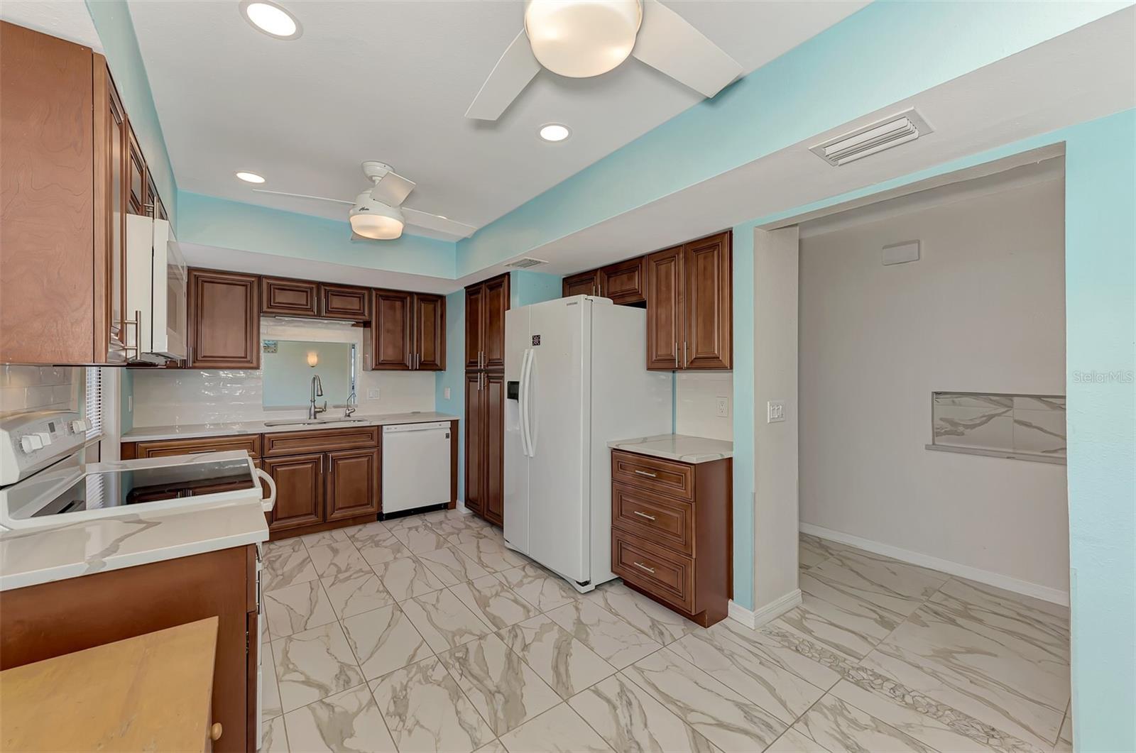 570 FOXWOOD BLVD #196, ENGLEWOOD, FL — photo 12
