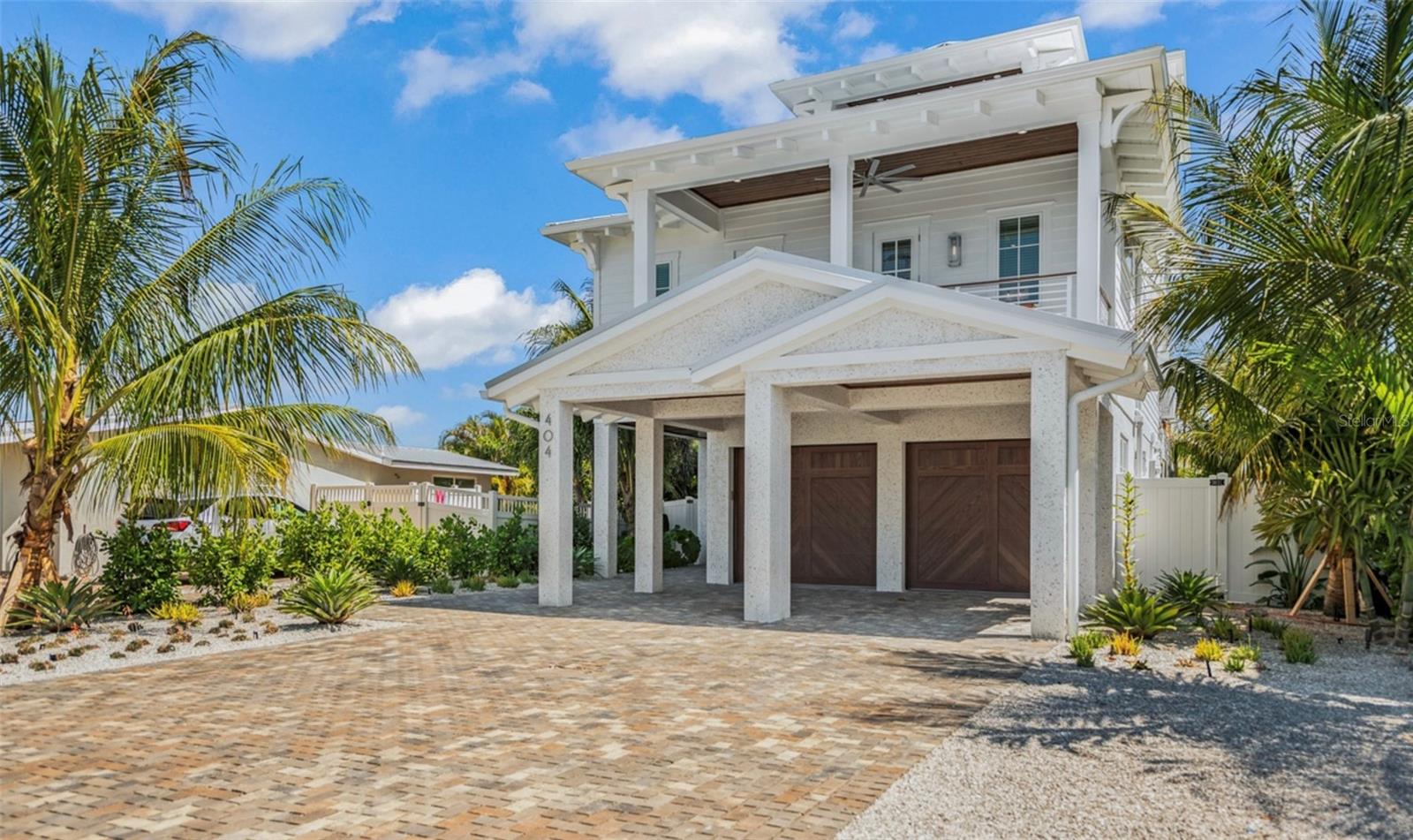 404 NORTH SHORE DR, ANNA MARIA, FL
