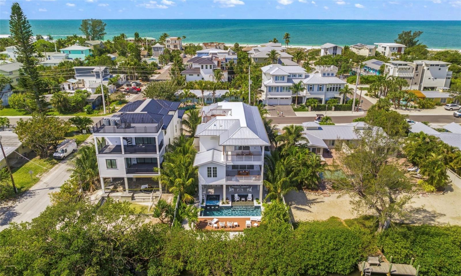 404 NORTH SHORE DR, ANNA MARIA, FL — photo 3