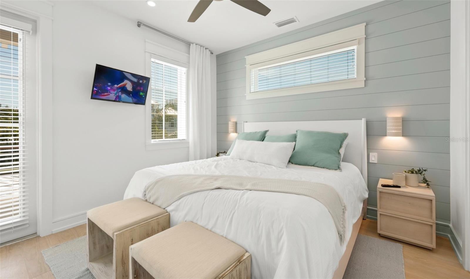 404 NORTH SHORE DR, ANNA MARIA, FL — photo 22