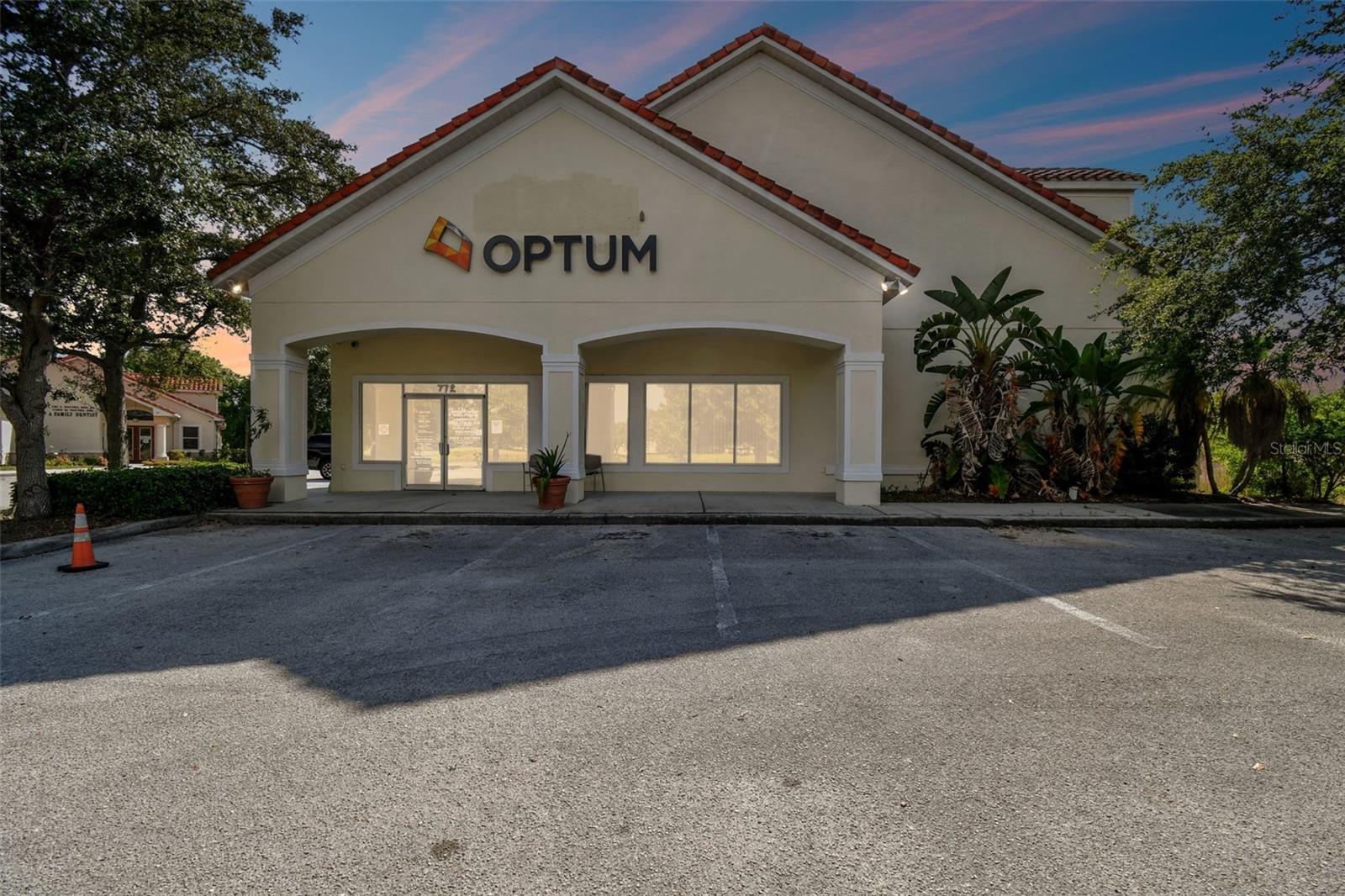 772 CORTARO DR, SUN CITY CENTER, FL — photo 2