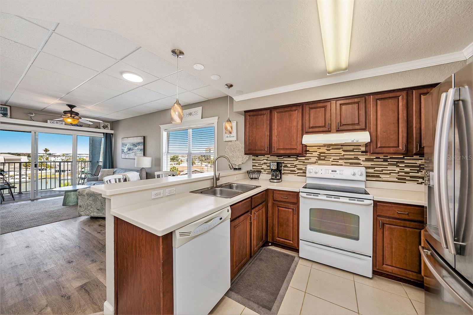 13999 GULF BLVD #406, ST PETERSBURG, FL — photo 12