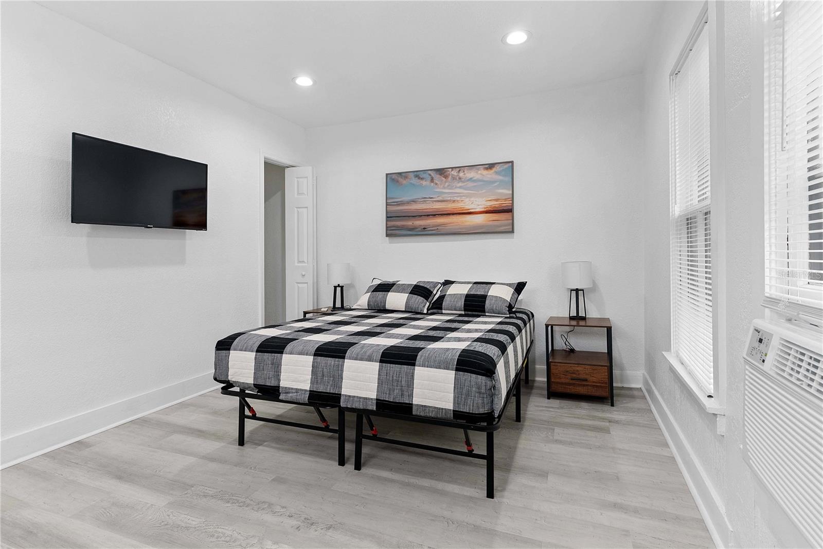 412 E HARWOOD ST #3, ORLANDO, FL — photo 24