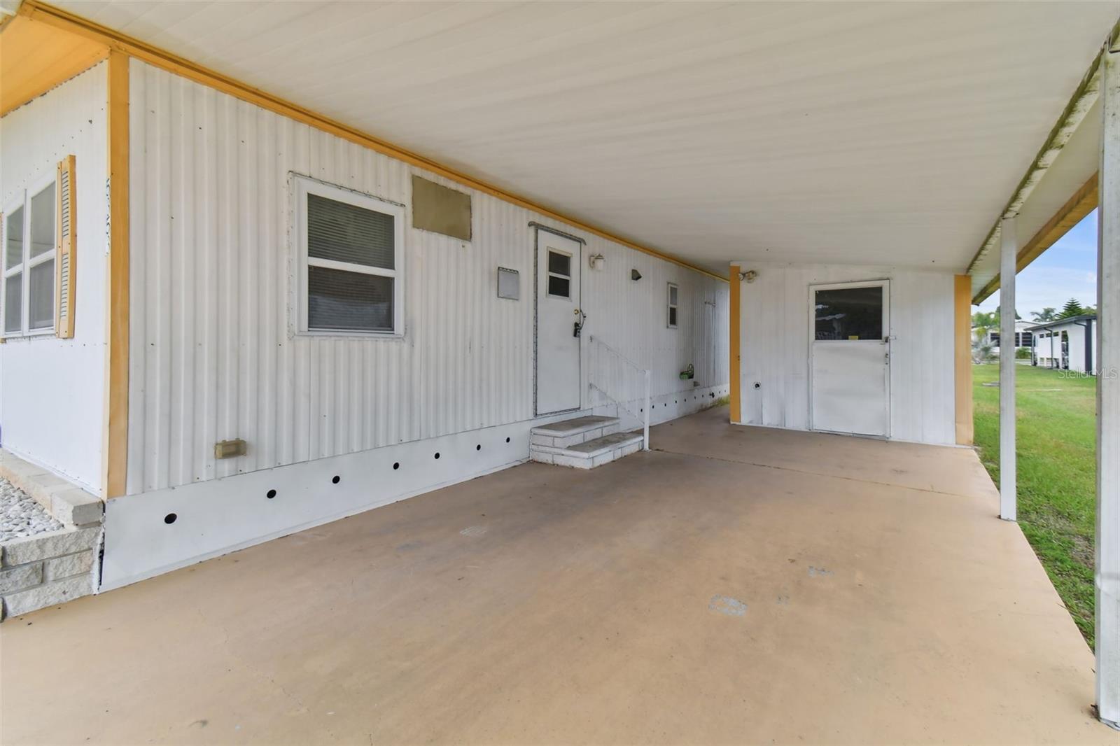 5353 COMANCHE ST, ZEPHYRHILLS, FL — photo 9