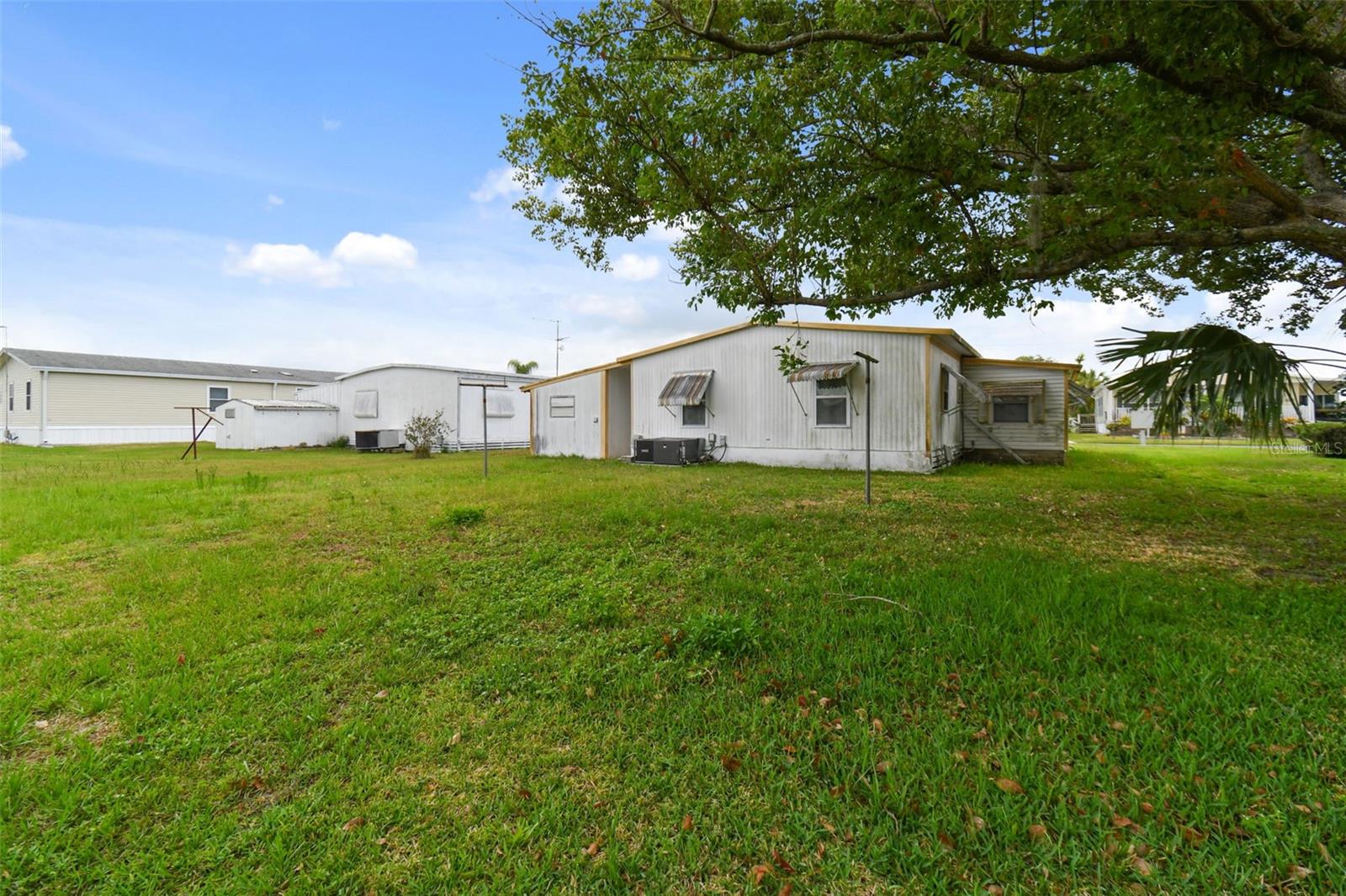 5353 COMANCHE ST, ZEPHYRHILLS, FL — photo 74
