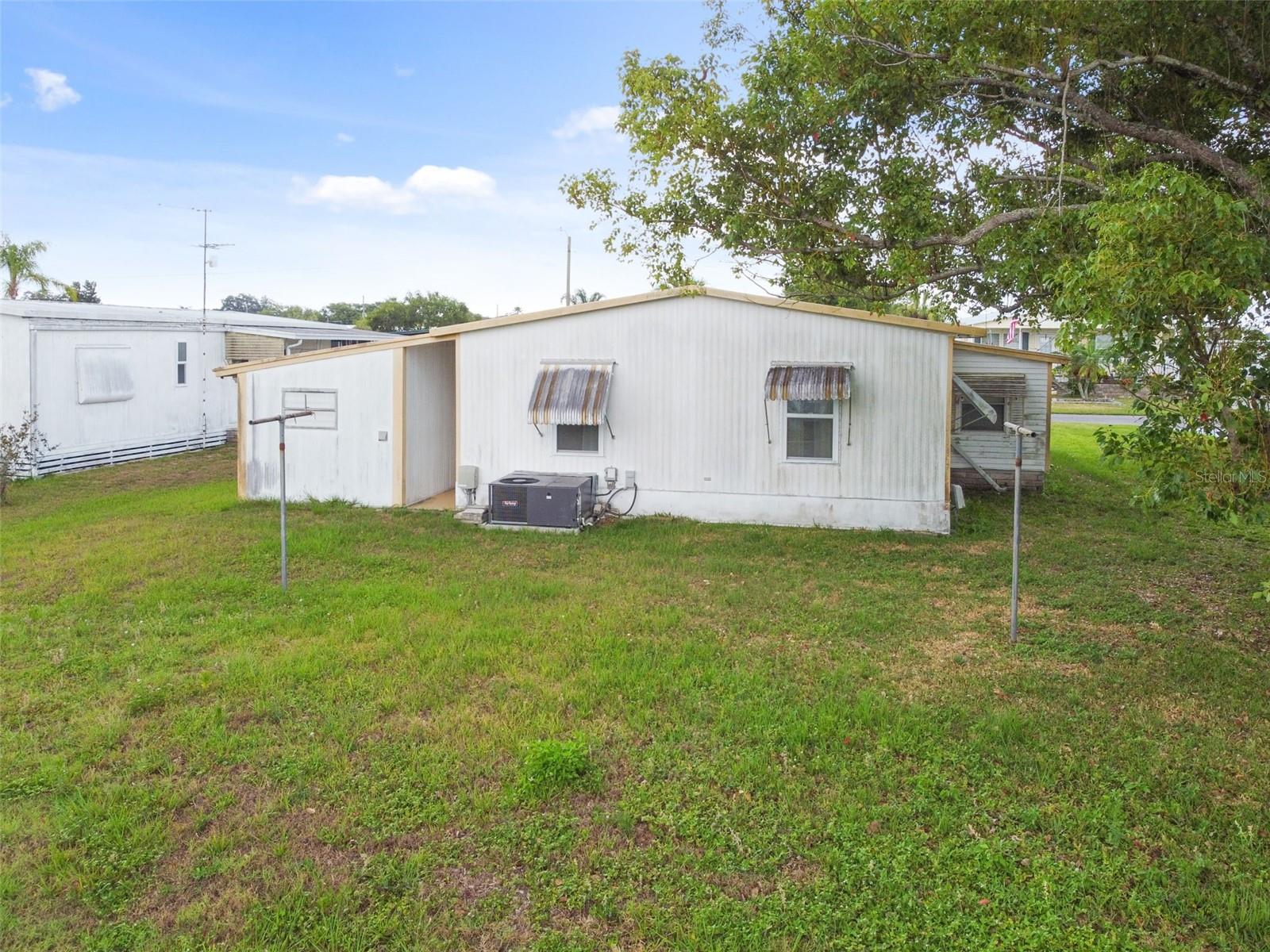5353 COMANCHE ST, ZEPHYRHILLS, FL — photo 97
