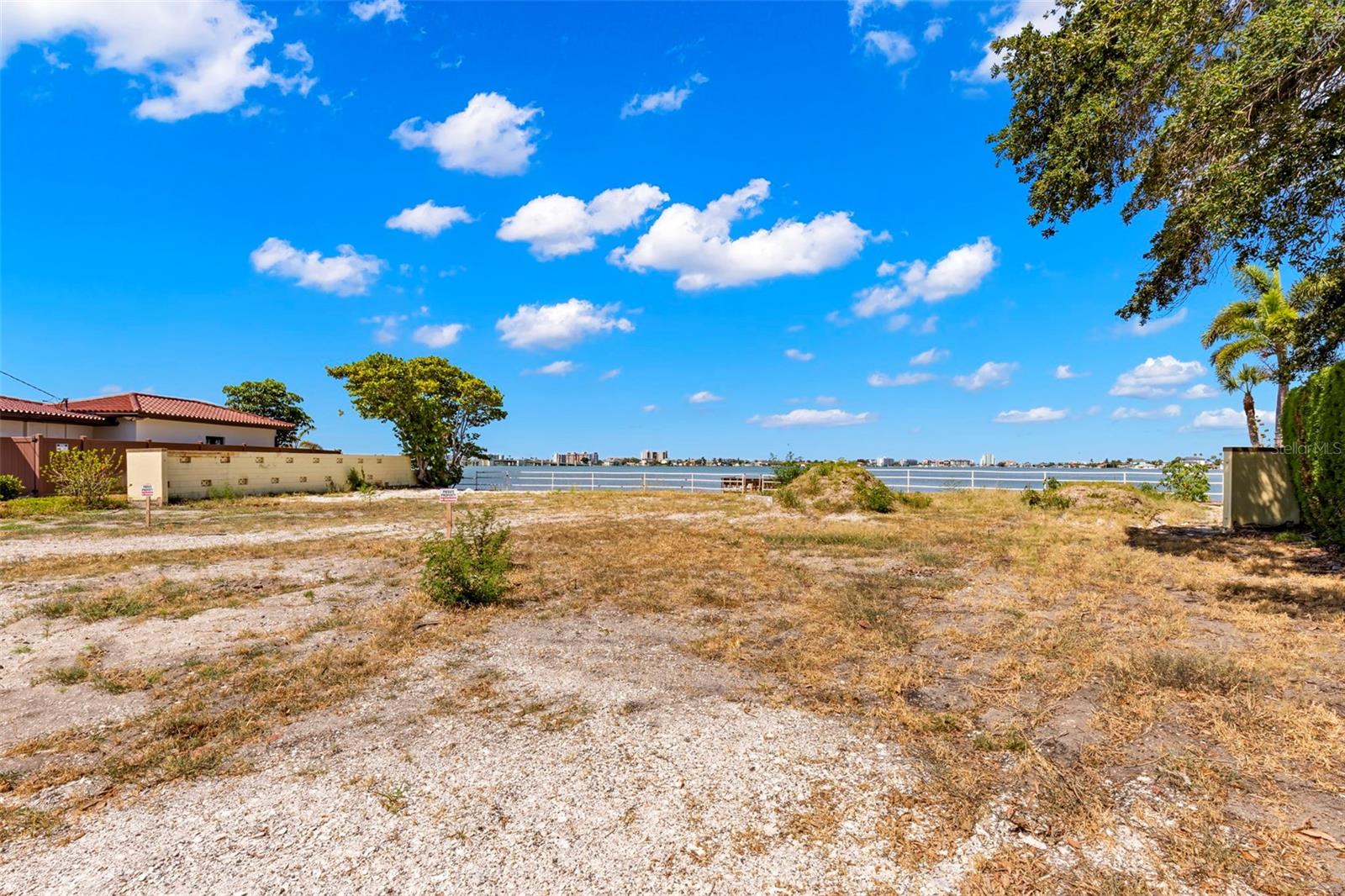 7940 GARDEN DR N, ST PETERSBURG, FL — photo 14