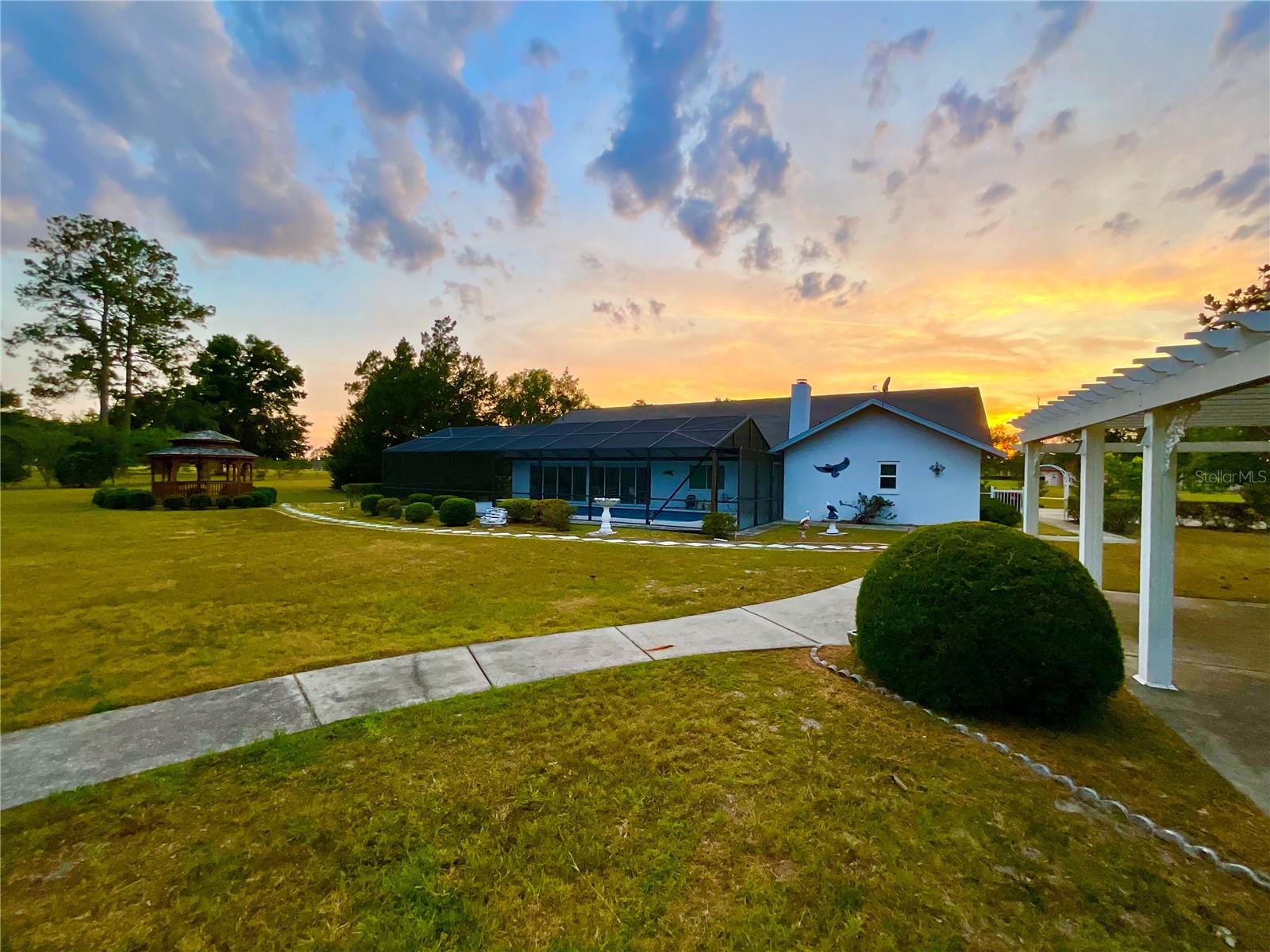 7205 NE 61ST AVENUE RD, SILVER SPRINGS, FL — photo 40