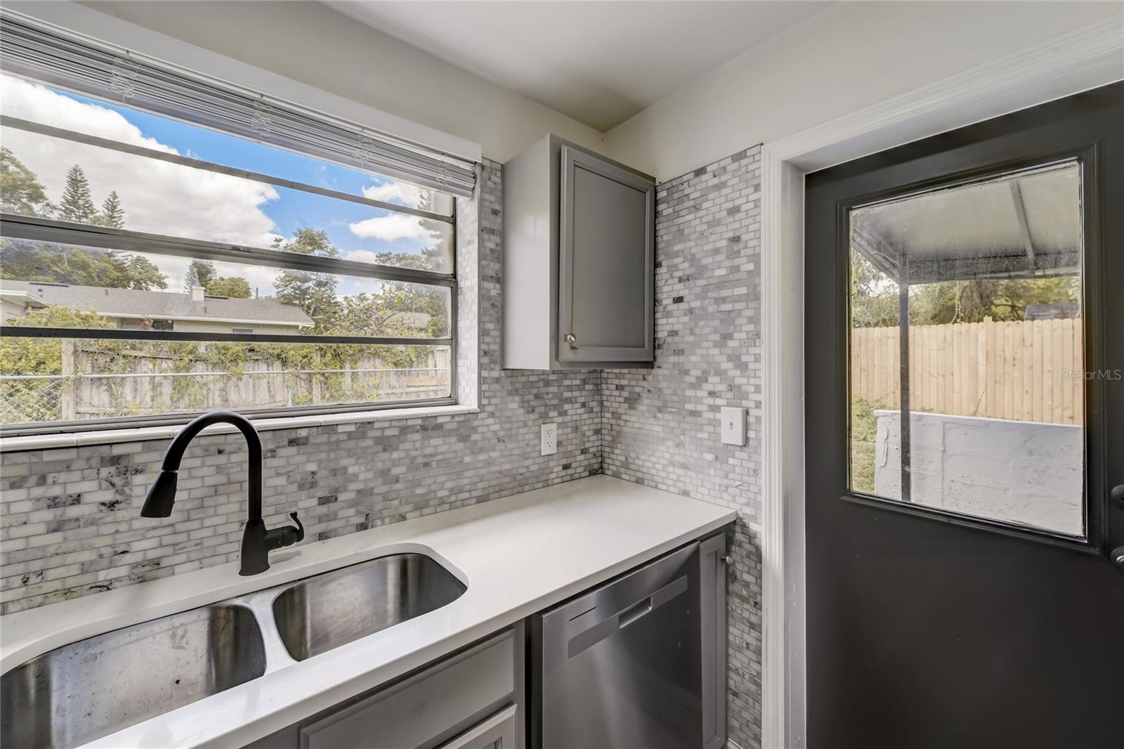 2600 S CRYSTAL LAKE DR, ORLANDO, FL — photo 13