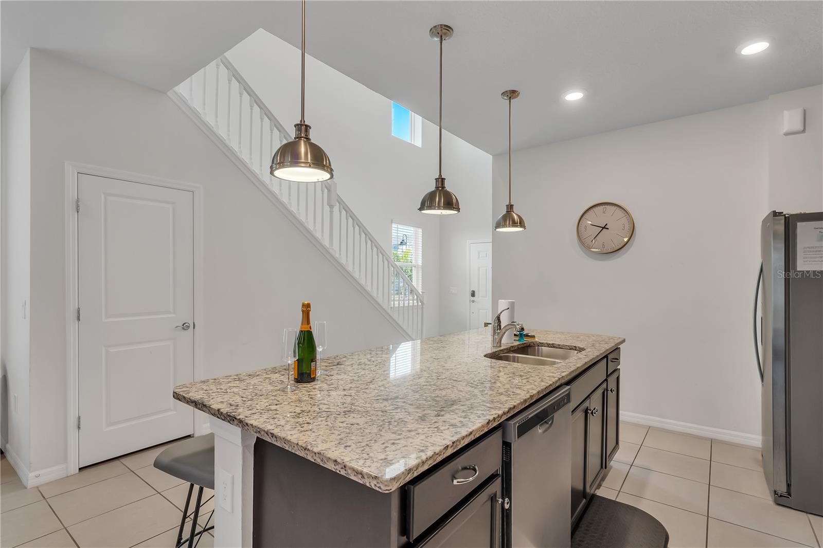2201 LELANI CIR, DAVENPORT, FL — photo 8