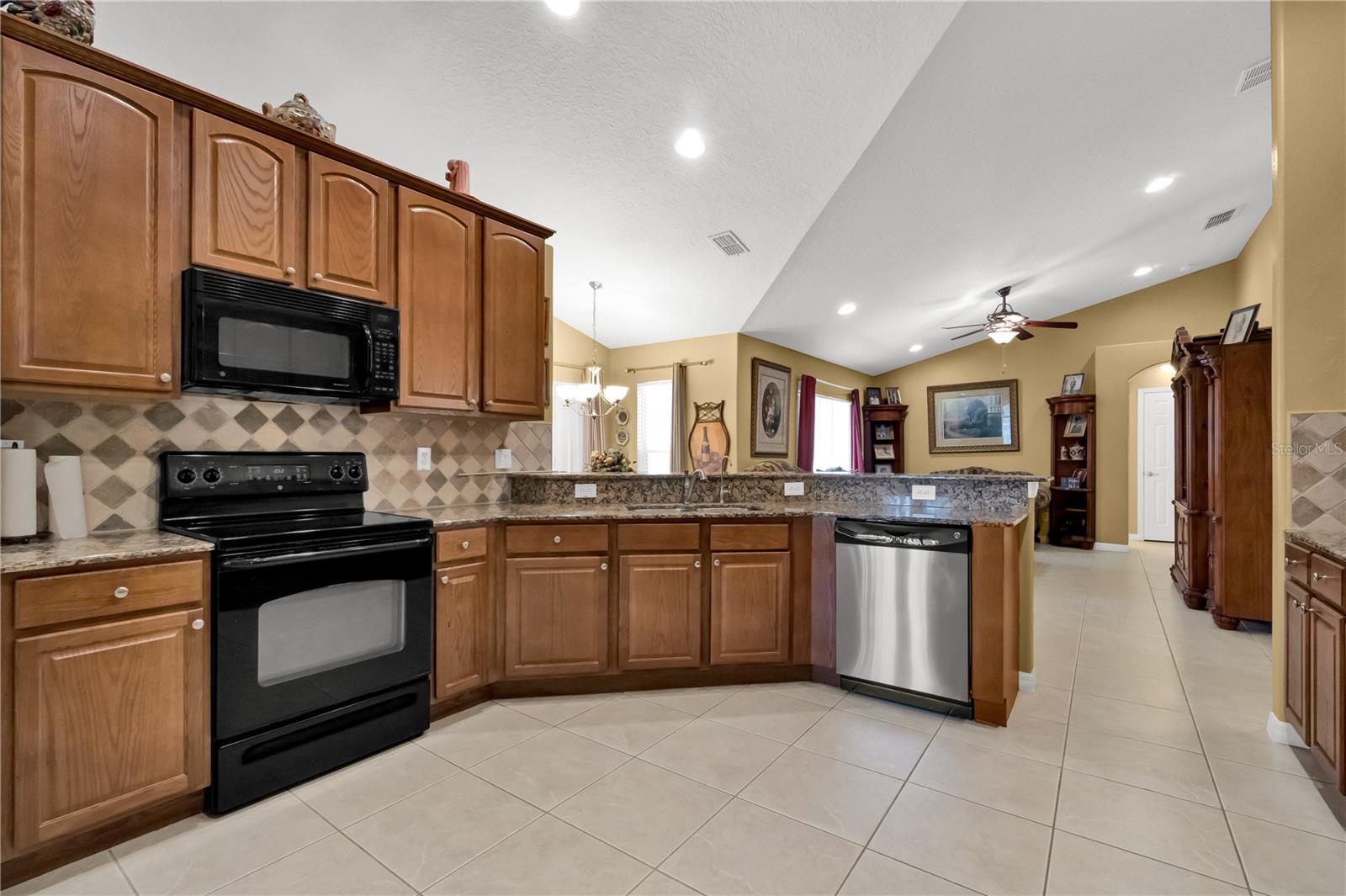 13144 COLDWATER LOOP, CLERMONT, FL — photo 17