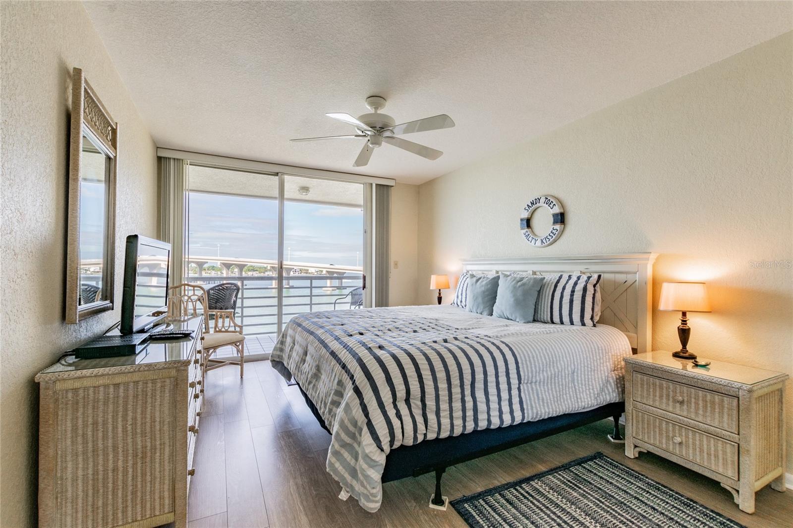 5901 BAHIA DEL MAR CIR #518, ST PETERSBURG, FL — photo 15
