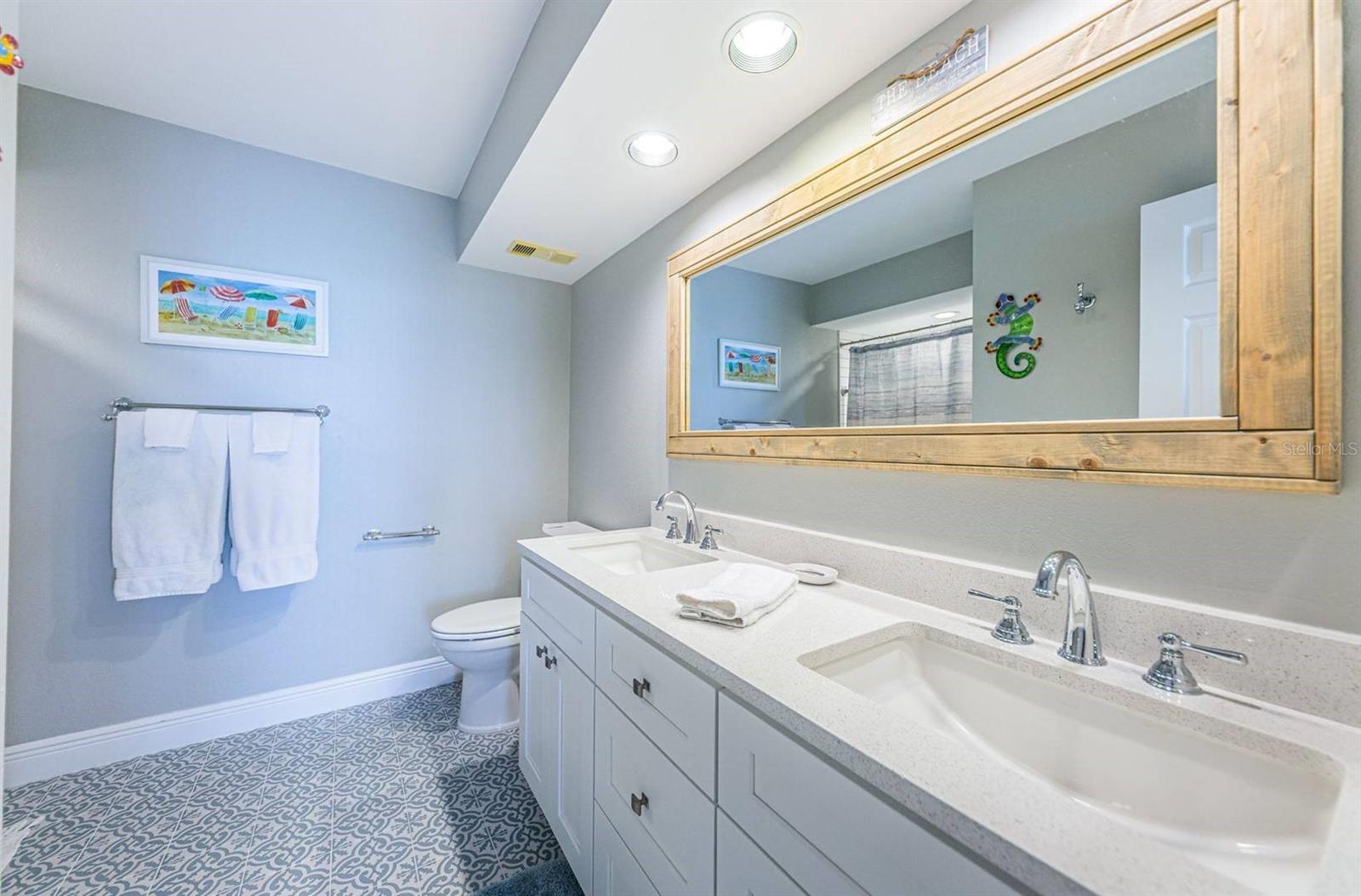 5901 BAHIA DEL MAR CIR #518, ST PETERSBURG, FL — photo 19
