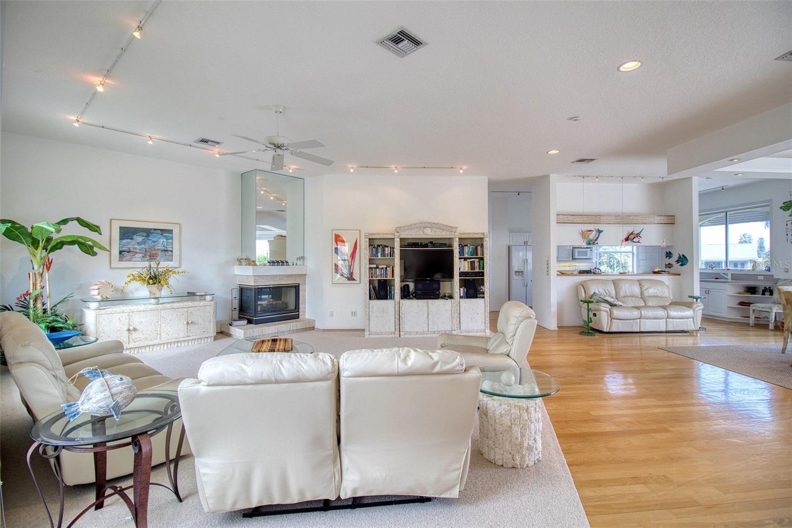131 SANDS POINT DRIVE, TIERRA VERDE, FL — photo 5