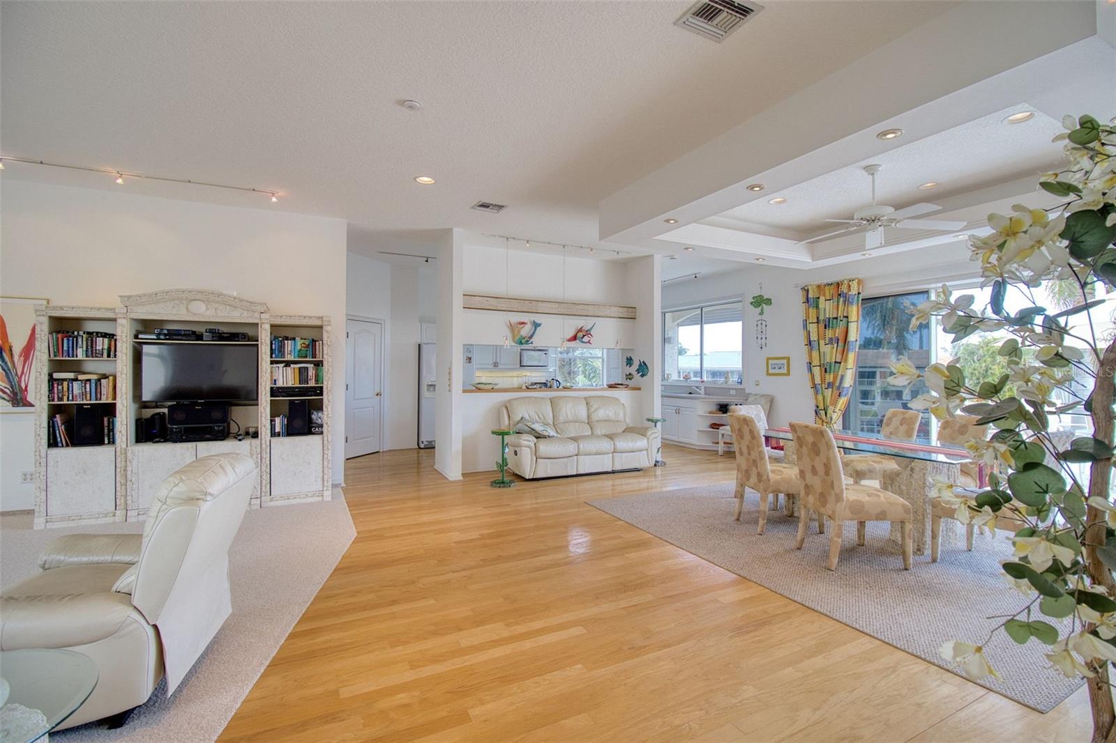 131 SANDS POINT DRIVE, TIERRA VERDE, FL — photo 7