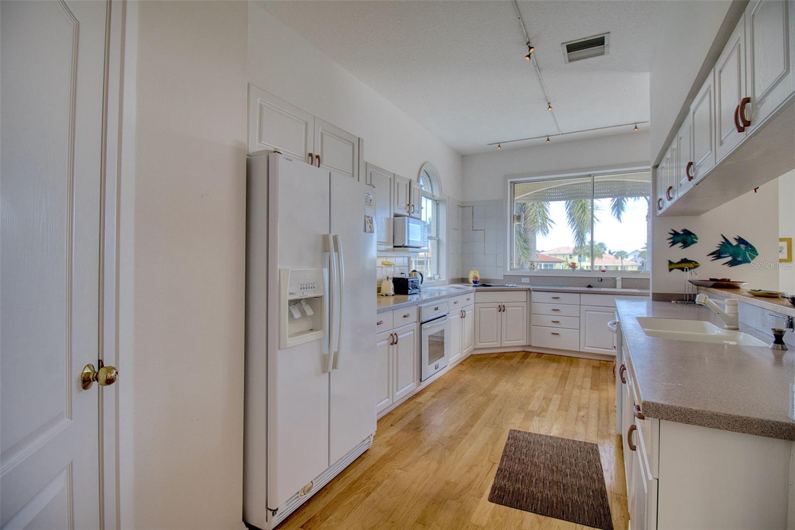 131 SANDS POINT DRIVE, TIERRA VERDE, FL — photo 8