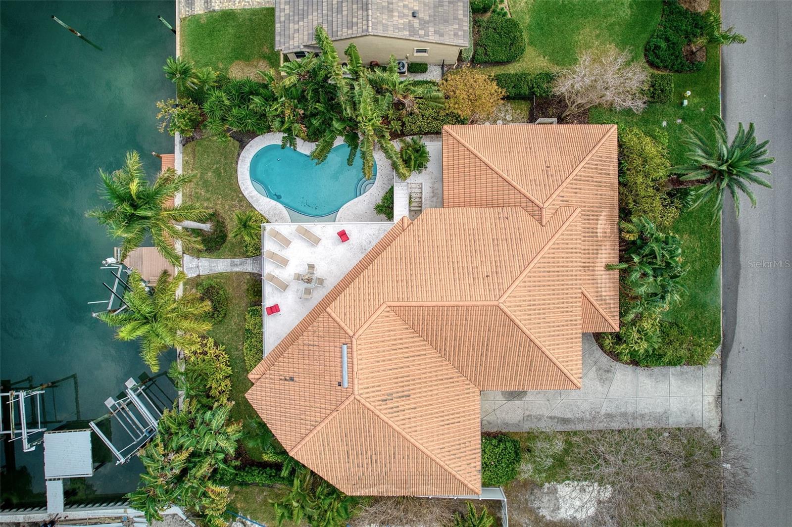 131 SANDS POINT DRIVE, TIERRA VERDE, FL — photo 50