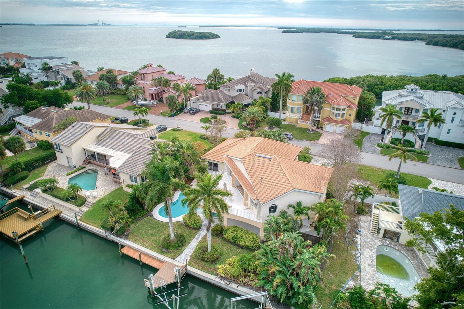 131 SANDS POINT DRIVE, TIERRA VERDE, FL — photo 54