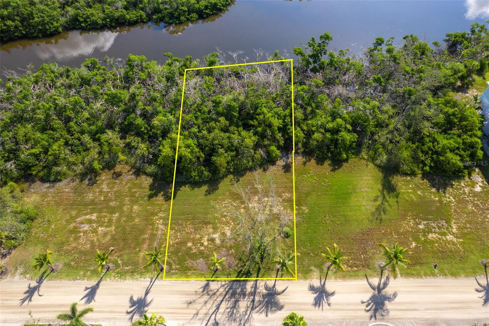 7061 PALM ISLAND DR #Lot 69, PLACIDA, FL — photo 9