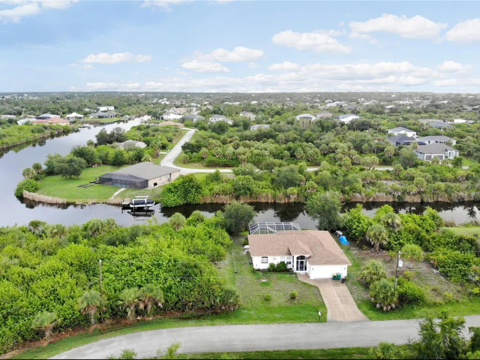 13782 ALLAMANDA CIR, PORT CHARLOTTE, FL — photo 4