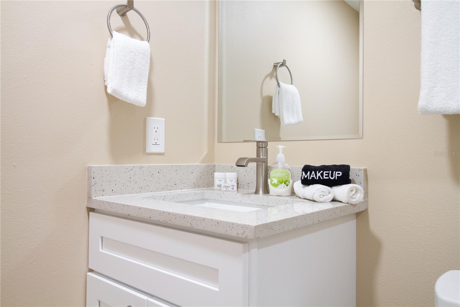 440 S GULFVIEW BLVD #1002, CLEARWATER BEACH, FL — photo 31