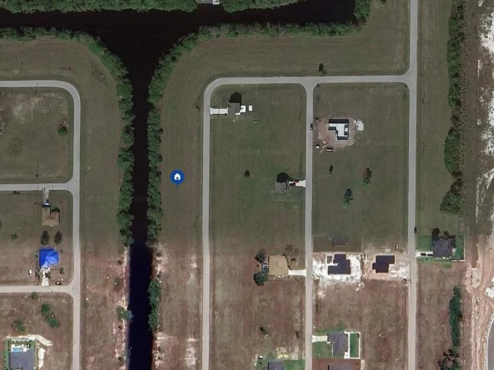 4042 NW 37TH AVE, CAPE CORAL, FL — photo 4