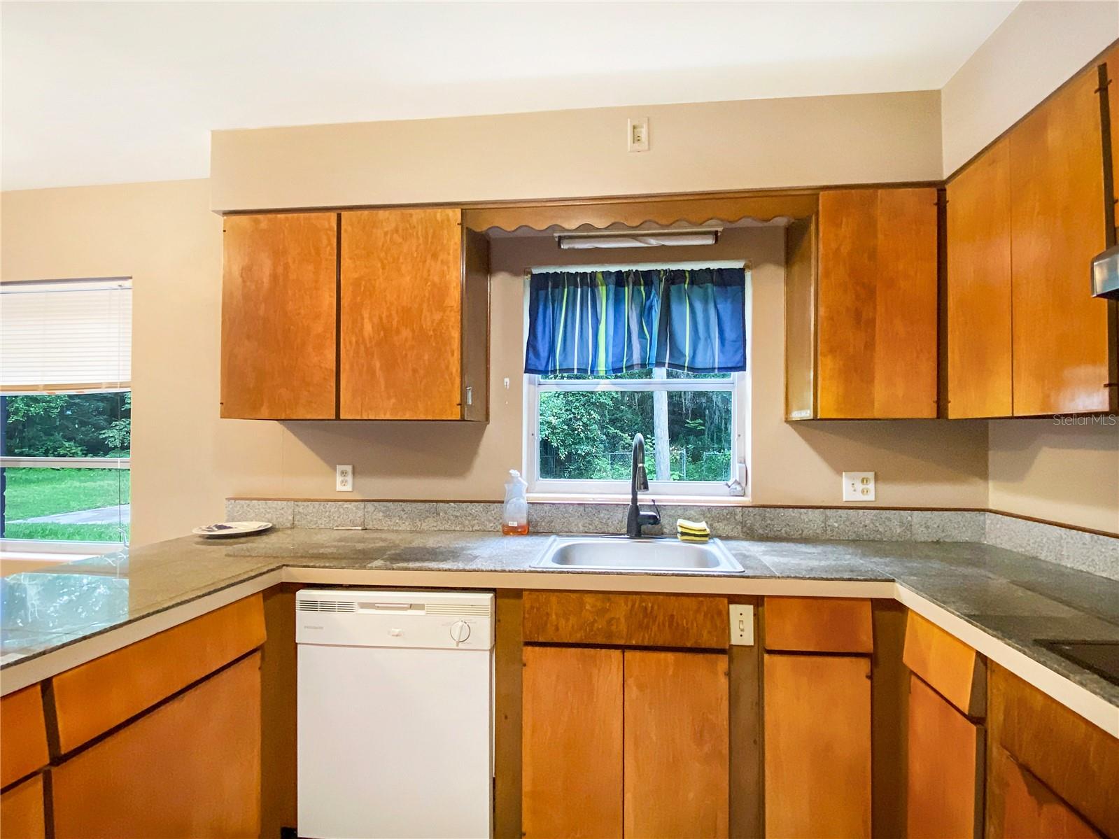 1119 SW 11TH AVE, GAINESVILLE, FL — photo 11