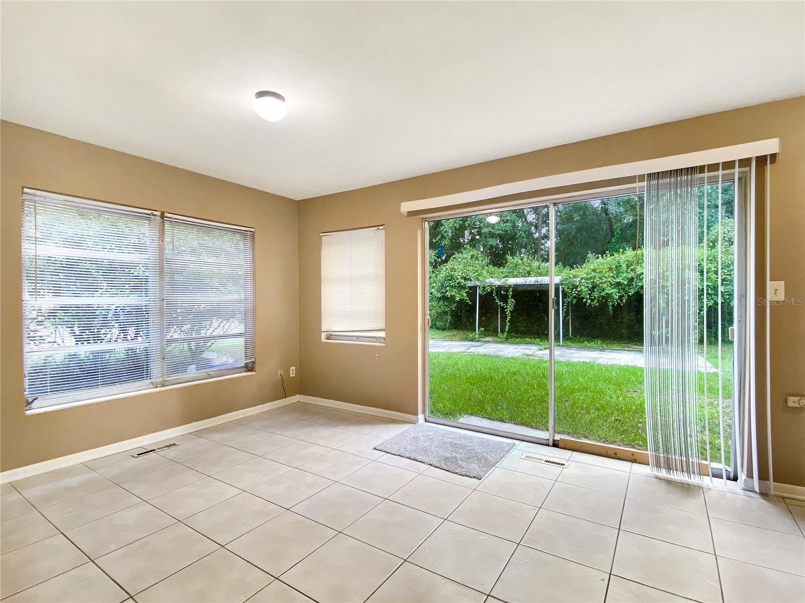 1119 SW 11TH AVE, GAINESVILLE, FL — photo 5