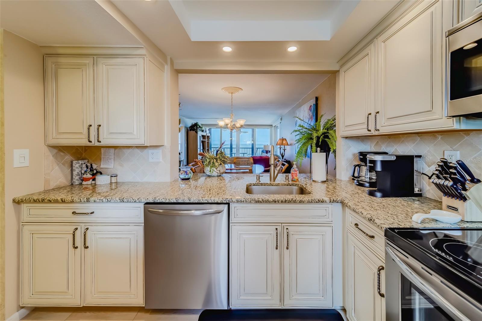17580 GULF BLVD #412, REDINGTON SHORES, FL — photo 18