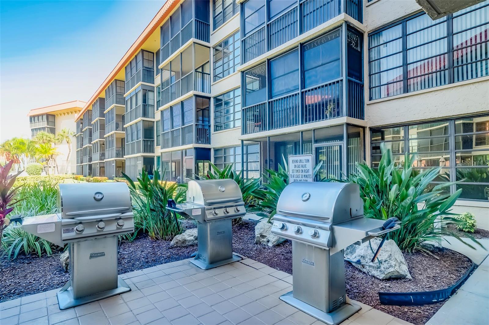 17580 GULF BLVD #412, REDINGTON SHORES, FL — photo 42
