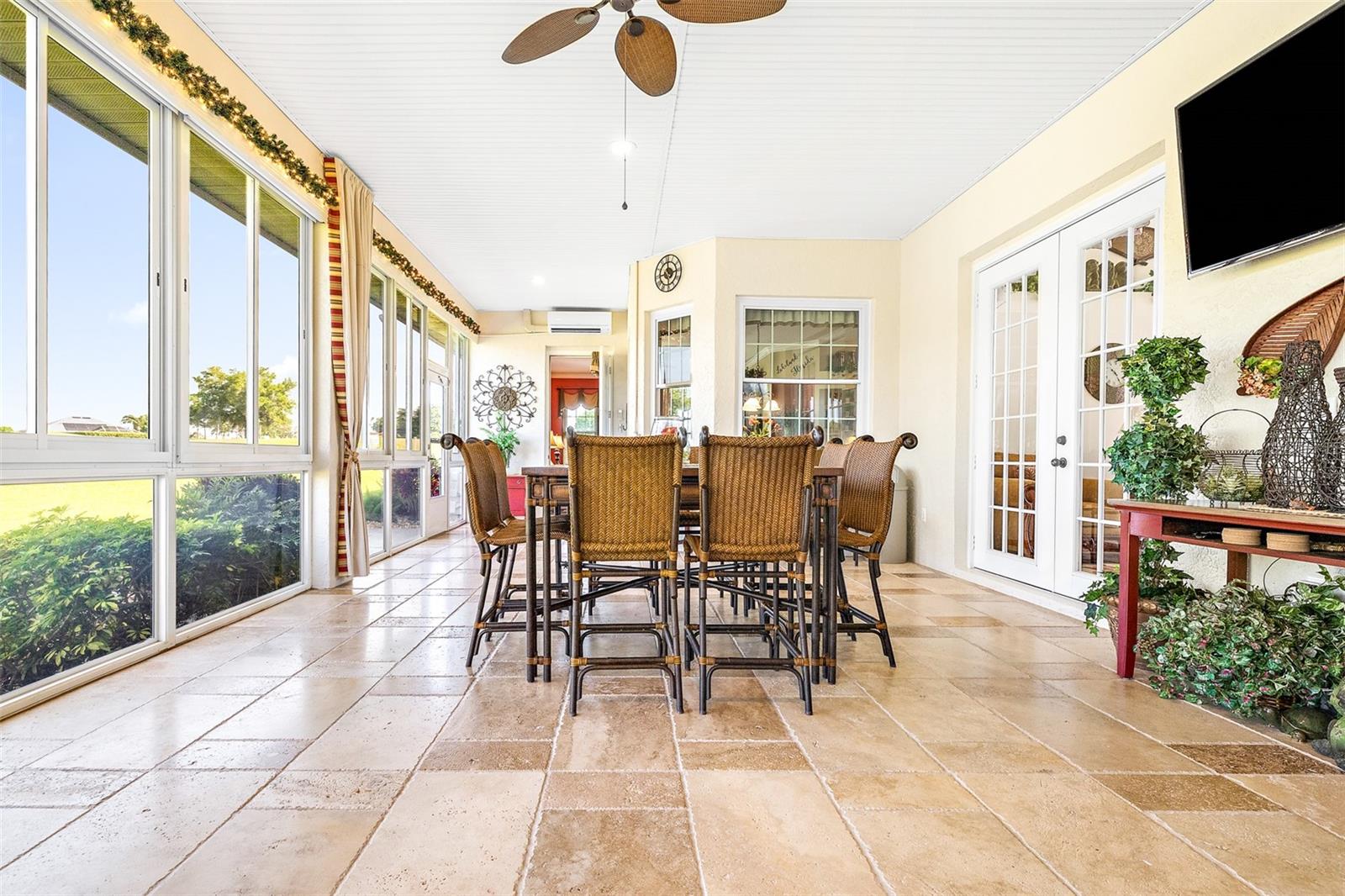 7042 MONTREAL DR, LAKELAND, FL — photo 25