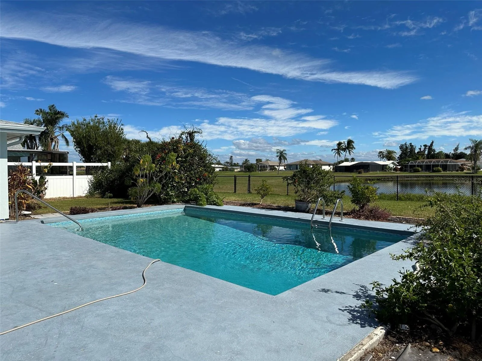 45 OAKLAND HILLS CT, ROTONDA WEST, FL — photo 6