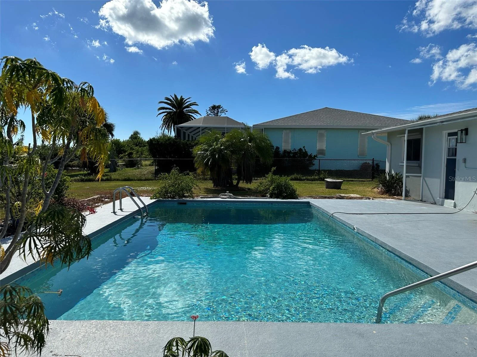 45 OAKLAND HILLS CT, ROTONDA WEST, FL — photo 12